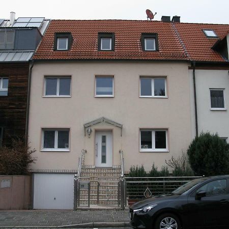 Messe-/Ferienwohnung Núremberg Exterior foto